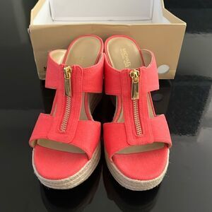 NWT Michael Kors espadrille platform wedge sandals pink 8